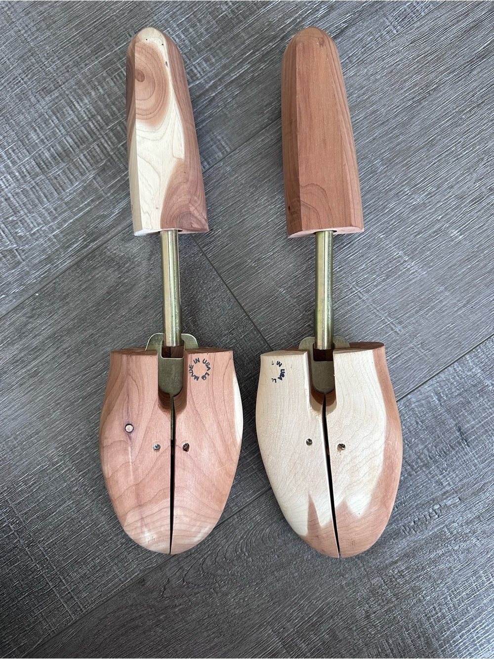 Nordstrom Cedar Shoe Trees (one pair) - Size Large - Picture 3 of 11
